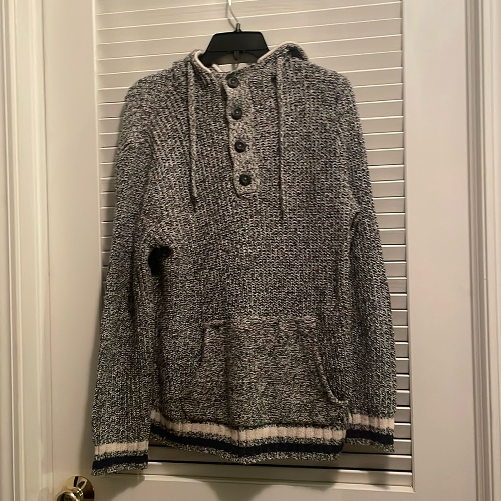 American Eagle Knit Sweater